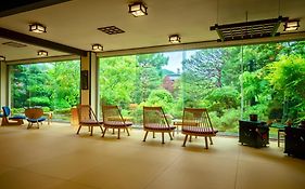 ほほえみの空湯舟 つるや